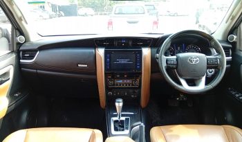 TOYOTA 4WD 2015 2.8V AT FORTUNER SILVER  2908 full