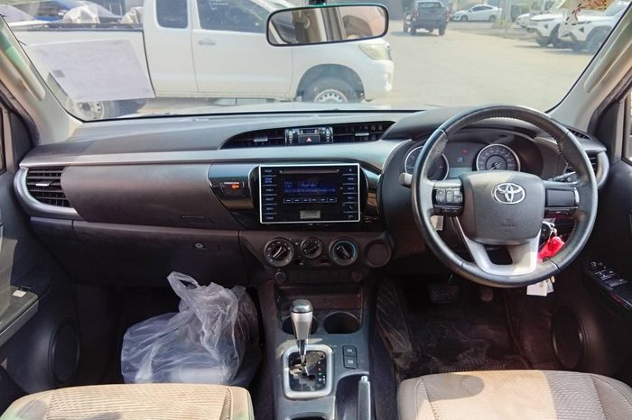 REVO PRE 2017 2.4E AT SMART CAB SILVER  5315 full