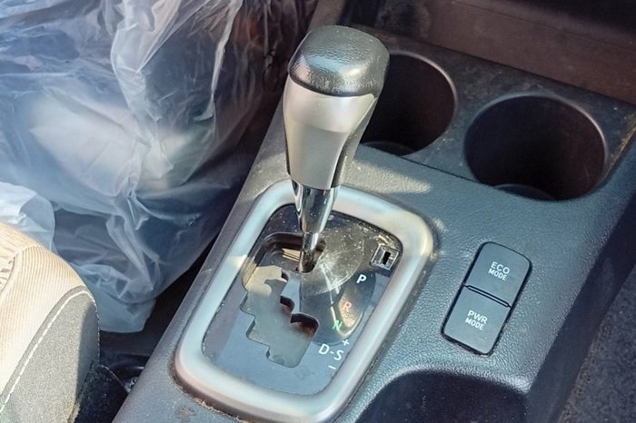 REVO PRE 2017 2.4E AT SMART CAB SILVER  5315 full