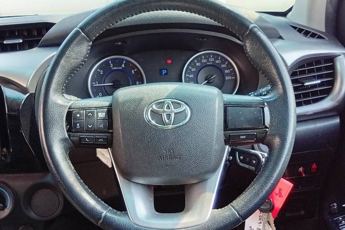 REVO PRE 2017 2.4E AT SMART CAB SILVER  5315 full