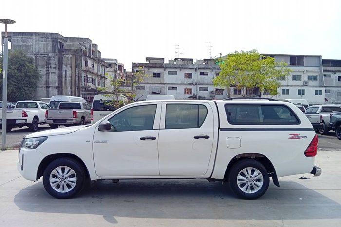 REVO 2WD 2020 2.4 MID AT DOUBLE CAB WHITE  3059 full