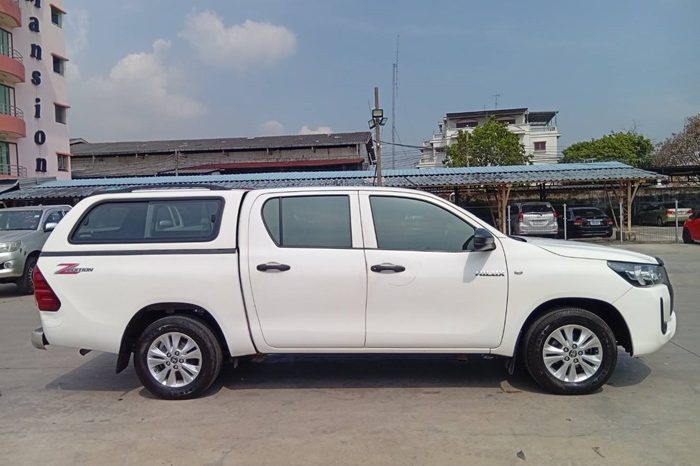 REVO 2WD 2020 2.4 MID AT DOUBLE CAB WHITE  3059 full