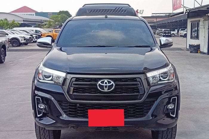 REVO PRE 2018 2.4E AT DOUBLE CAB BLACK  3299 full
