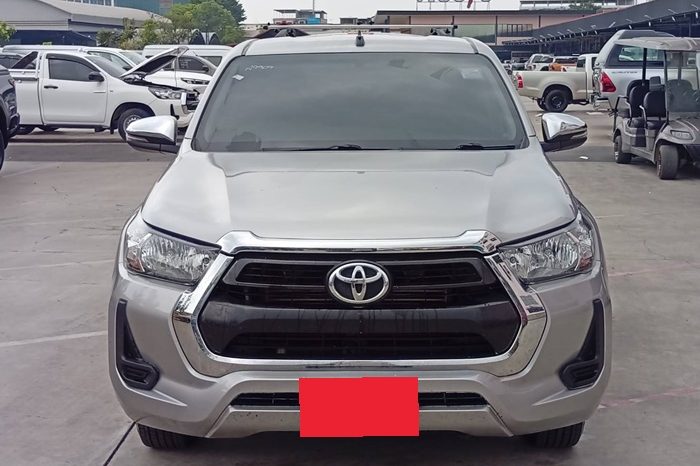 REVO 2WD 2021 2.4 MID MT SMART CAB SILVER  6536 full