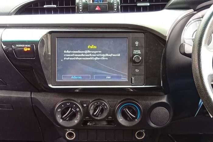 REVO 2WD 2021 2.4 MID MT SMART CAB SILVER  6536 full