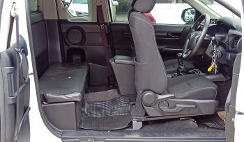 REVO 2WD 2022 2.4 ENTRY MT SMART CAB WHITE 6487 full