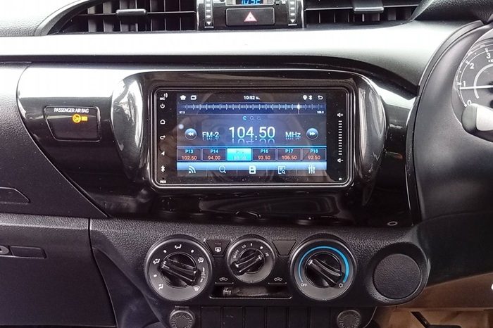 REVO 2WD 2022 2.4 ENTRY MT SMART CAB WHITE 6487 full