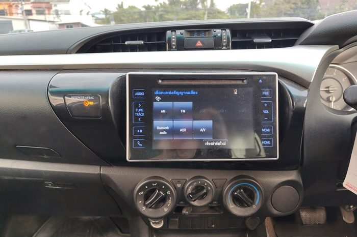 REVO PRE 2018 2.4E AT SMART CAB SILVER  198 full