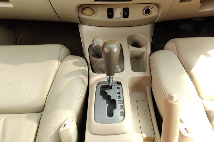 TOYOTA 4WD 2005 2.7V AT FORTUNER SILVER  4565 full