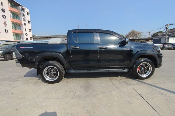 REVO PRE 2019 2.4E AT DOUBLE CAB BLACK  5071 full