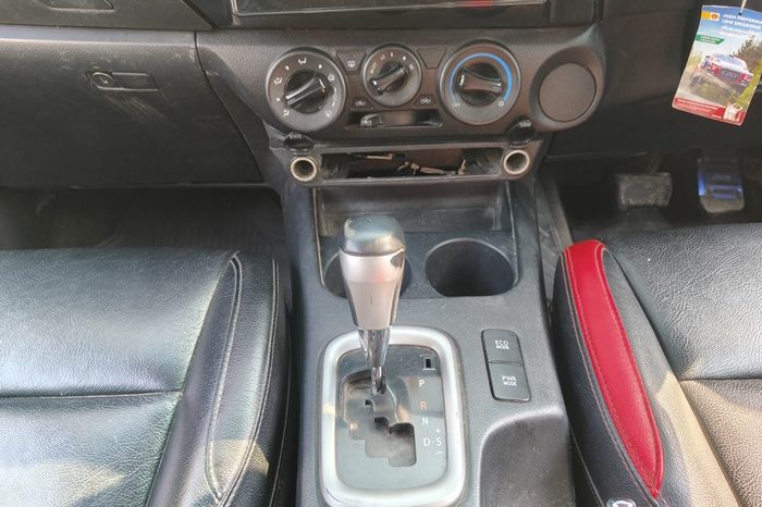 REVO PRE 2019 2.4E AT DOUBLE CAB BLACK  5071 full