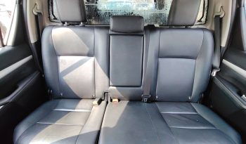 REVO 4WD 2023 2.8G AT DOUBLE CAB SILVER  5024 full