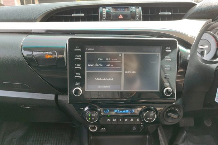 REVO 4WD 2023 2.8G AT DOUBLE CAB SILVER  5024 full
