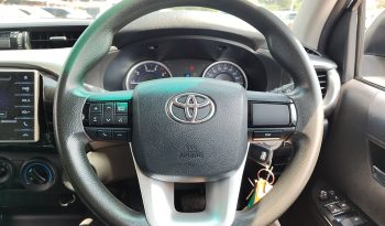 REVO PRE 2017 2.4E AT SMART CAB SILVER  8414 full