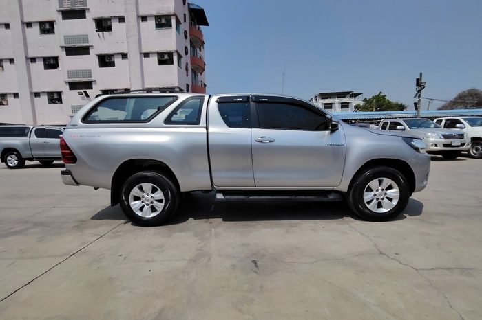 REVO PRE 2017 2.4E AT SMART CAB SILVER  7893 full