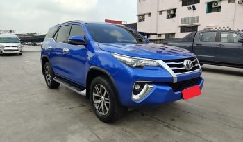TOYOTA 4WD 2018 2.8V AT FORTUNER BLUE  57 full