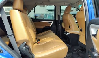 TOYOTA 4WD 2018 2.8V AT FORTUNER BLUE  57 full