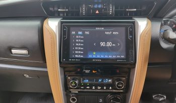 TOYOTA 4WD 2018 2.8V AT FORTUNER BLUE  57 full