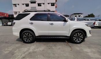 TOYOTA 4WD 2012 3.0V AT FORTUNER WHITE  1412 full