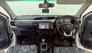 REVO 2WD 2020 2.4 MID MT SMART CAB WHITE  155 full