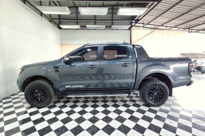 FORD 4WD 2019 2.0 AT DOUBLE CAB DARK GREY  2263 full