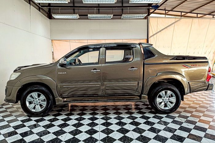 VIGO 4WD 2014 2.5E AT DOUBLE CAB BRONZE  2406 full