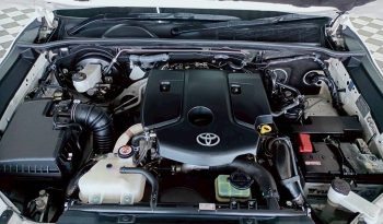 REVO 2WD 2020 2.4 MID AT DOUBLE CAB WHITE  2576 full