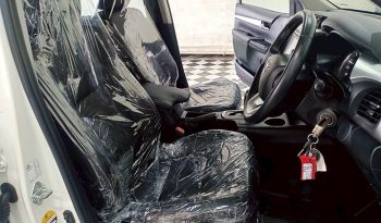 REVO 2WD 2020 2.4 MID AT DOUBLE CAB WHITE  2576 full