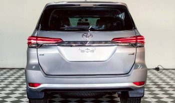 TOYOTA 4WD 2015 2.8V AT FORTUNER SILVER  2908 full