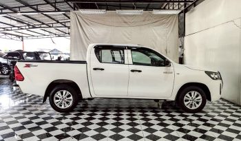 REVO 2WD 2020 2.4 MID AT DOUBLE CAB WHITE  3059 full