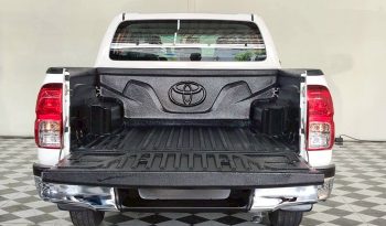 REVO 2WD 2020 2.4 MID AT DOUBLE CAB WHITE  3059 full