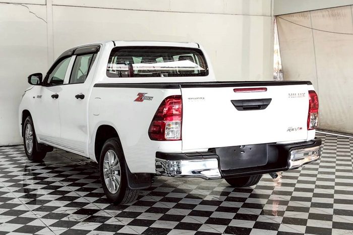 REVO 2WD 2020 2.4 MID AT DOUBLE CAB WHITE  3059 full