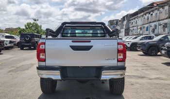 REVO 4WD 2018 2.4J AT SMART CAB SILVER  4030 full