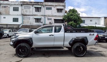 REVO 4WD 2018 2.4J AT SMART CAB SILVER  4030 full