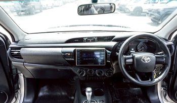 REVO 4WD 2018 2.4J AT SMART CAB SILVER  4030 full