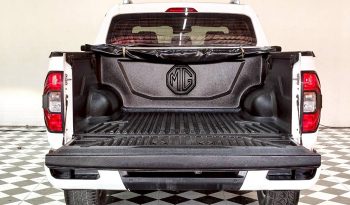 MG 4WD 2020 2.0 AT DOUBLE CAB WHITE 5055 full