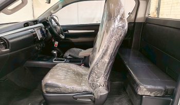 REVO PRE 2017 2.4E AT SMART CAB SILVER  5315 full