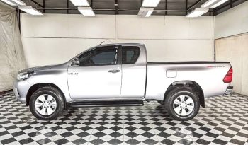 REVO PRE 2017 2.4E AT SMART CAB SILVER  5315 full