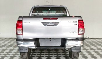 REVO PRE 2017 2.4E AT SMART CAB SILVER  5315 full