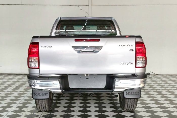 REVO PRE 2017 2.4E AT SMART CAB SILVER  5315 full