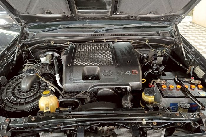 VIGO PRE 2008 3.0G MT DOUBLE CAB BLACK  5522 full