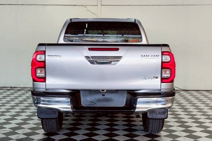 REVO PRE 2020 2.4 ENTRY AT DOUBLE CAB SILVER  5537 full
