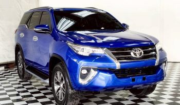 TOYOTA 4WD 2018 2.8V AT FORTUNER BLUE  57 full