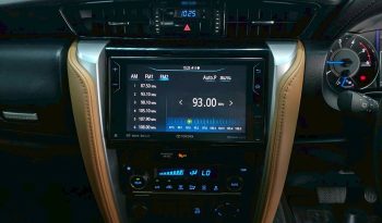 TOYOTA 4WD 2018 2.8V AT FORTUNER BLUE  57 full