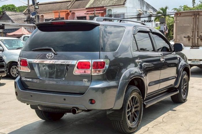 TOYOTA 4WD 2006 3.0V AT FORTUNER DARK GREY  6238 full