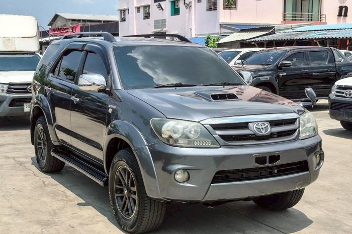 TOYOTA 4WD 2006 3.0V AT FORTUNER DARK GREY  6238 full
