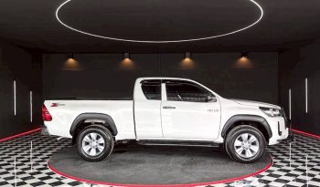REVO 2WD 2021 2.4 MID MT SMART CAB WHITE  6419 full