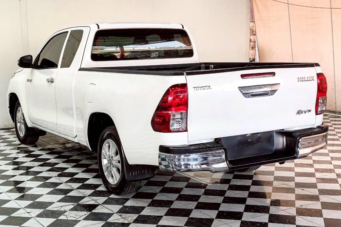 REVO 2WD 2021 2.4 MID MT SMART CAB WHITE  6425 full