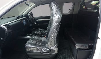 REVO 2WD 2021 2.4 MID MT SMART CAB WHITE  6425 full