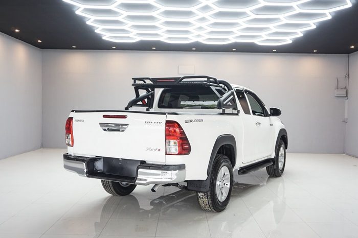 REVO 2WD 2021 2.4 MID MT SMART CAB WHITE  6425 full